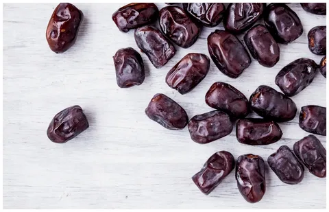 تصویر 4 از خرما مضافتی ممتاز با بافت مخملی تیره